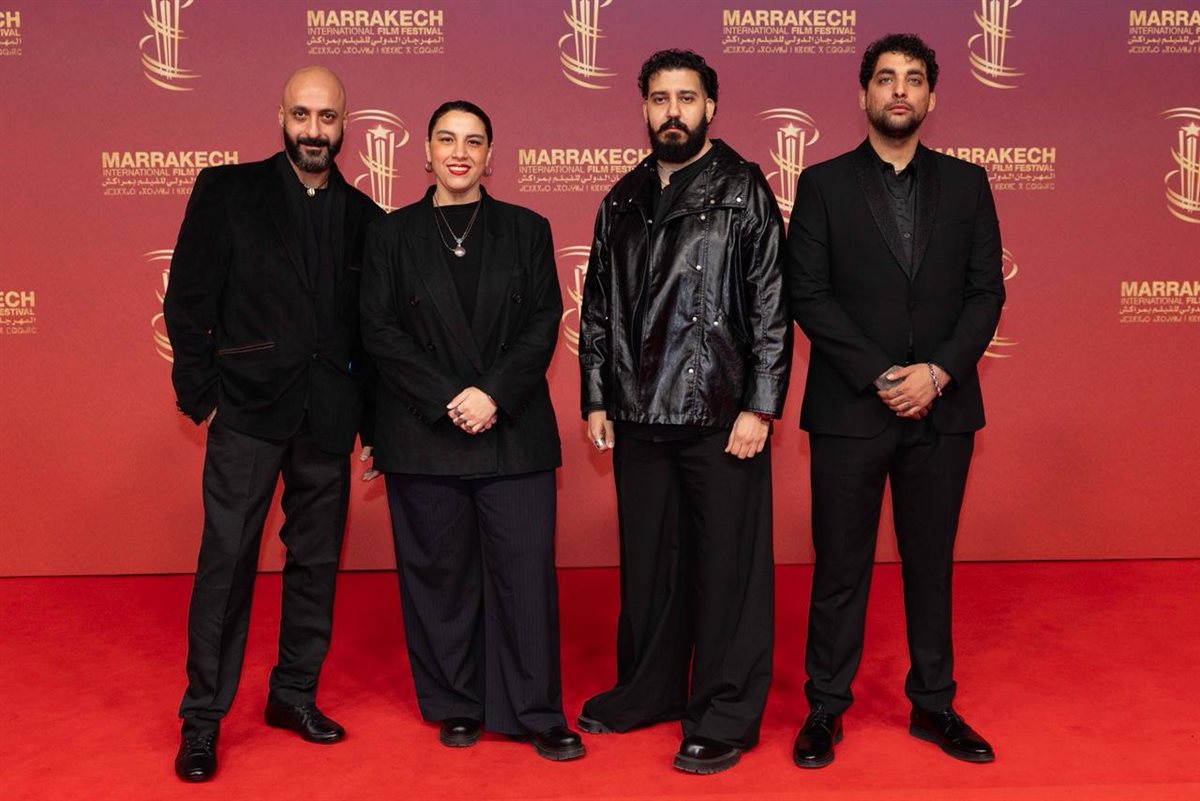 عائشة لا تستطيع الطيران