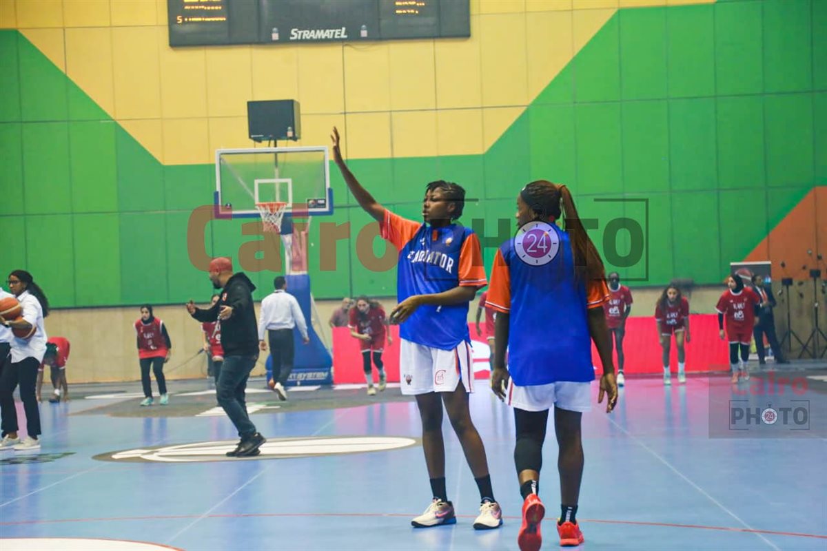 فريق جمعية الأصدقاء الإيفواري