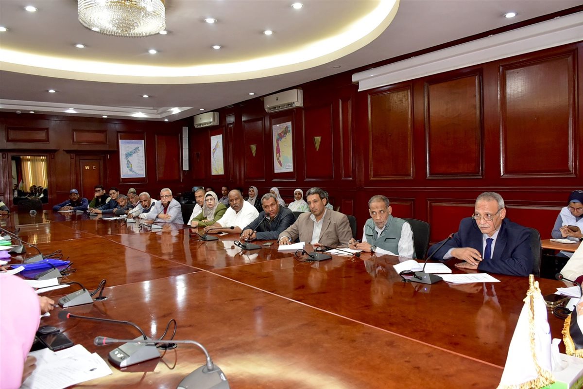 اجتماع محافظ الأقصر