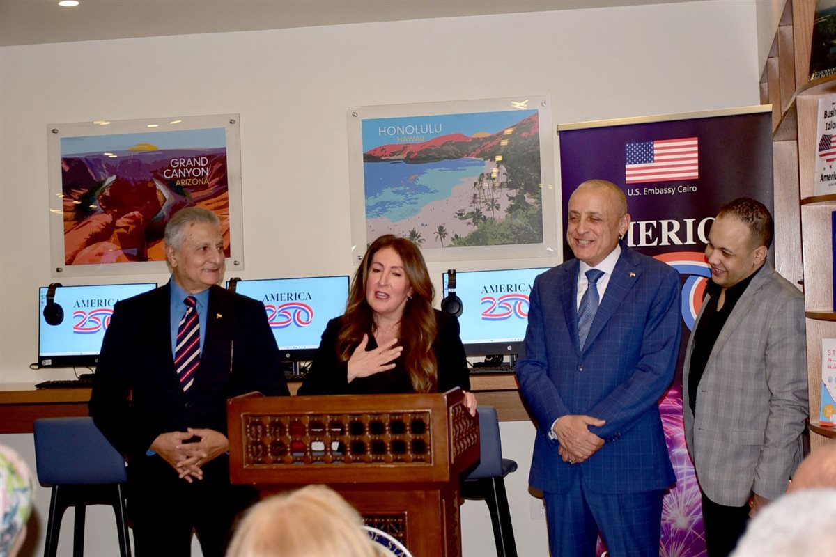 السفيرة الأمريكية وافتتاح الركن الثقافي الأمريكي بالأقصر