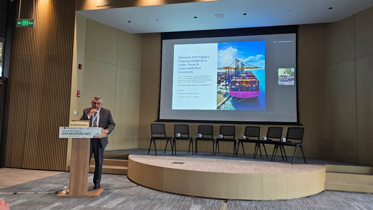 جانب من مشاركة أحمد حمدي عبد العزيز نائب رئيس مجلس إدارة هيئة ميناء دمياط