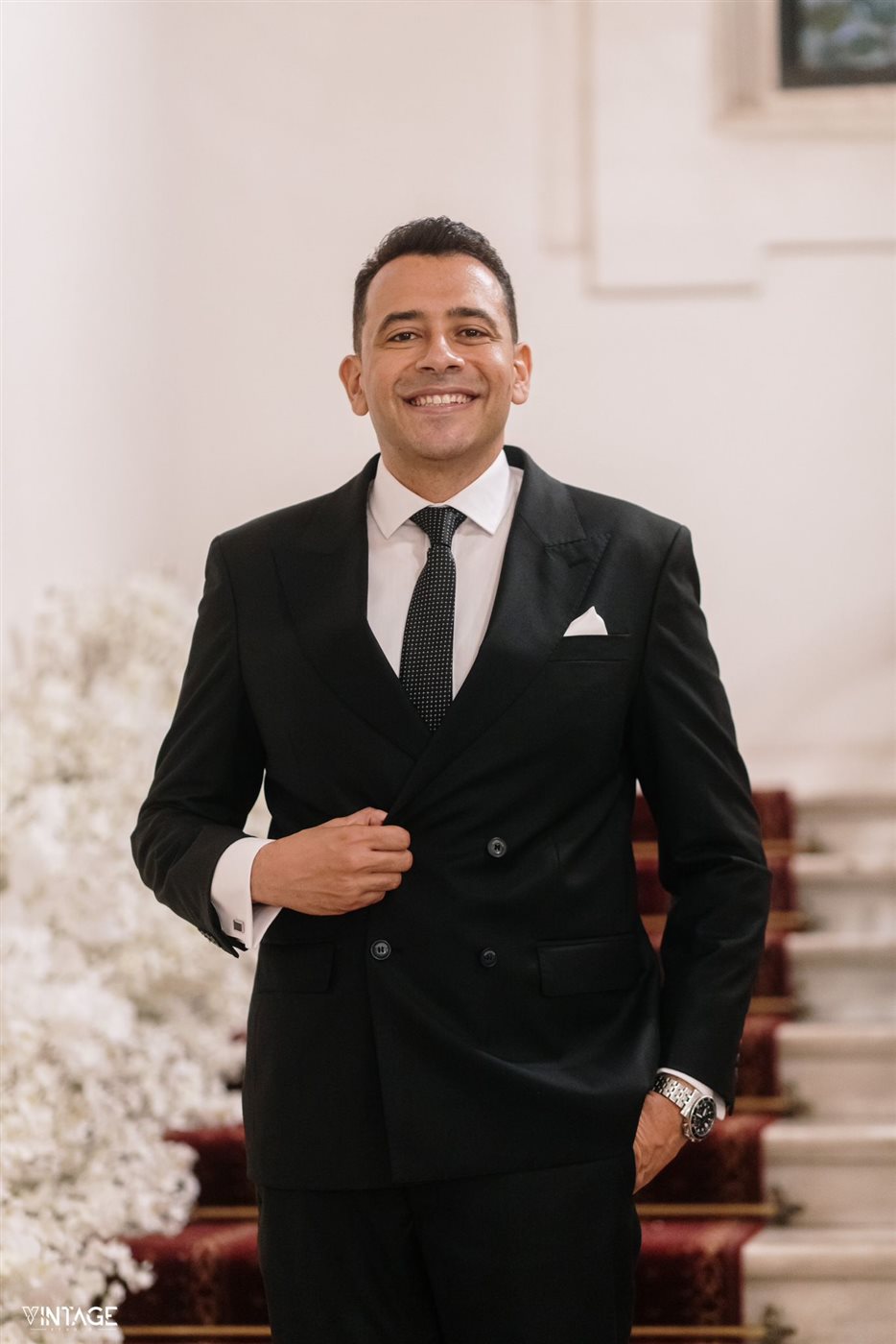 الأستاذ الدكتور عمرو حسن