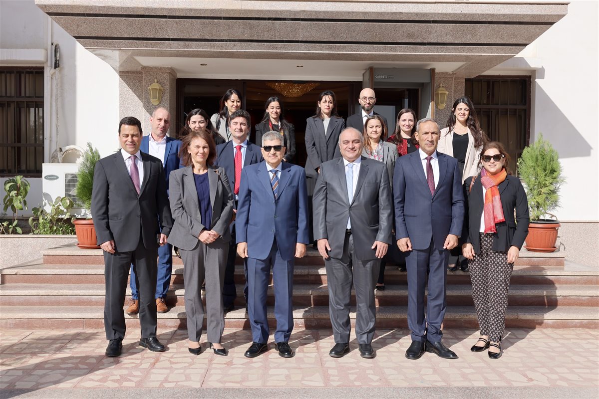 جانب من زيارة وفد صندوق النقد الدولي لقناة السويس