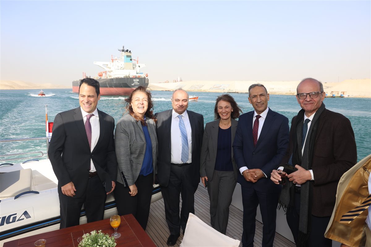 جانب من زيارة وفد صندوق النقد الدولي لقناة السويس