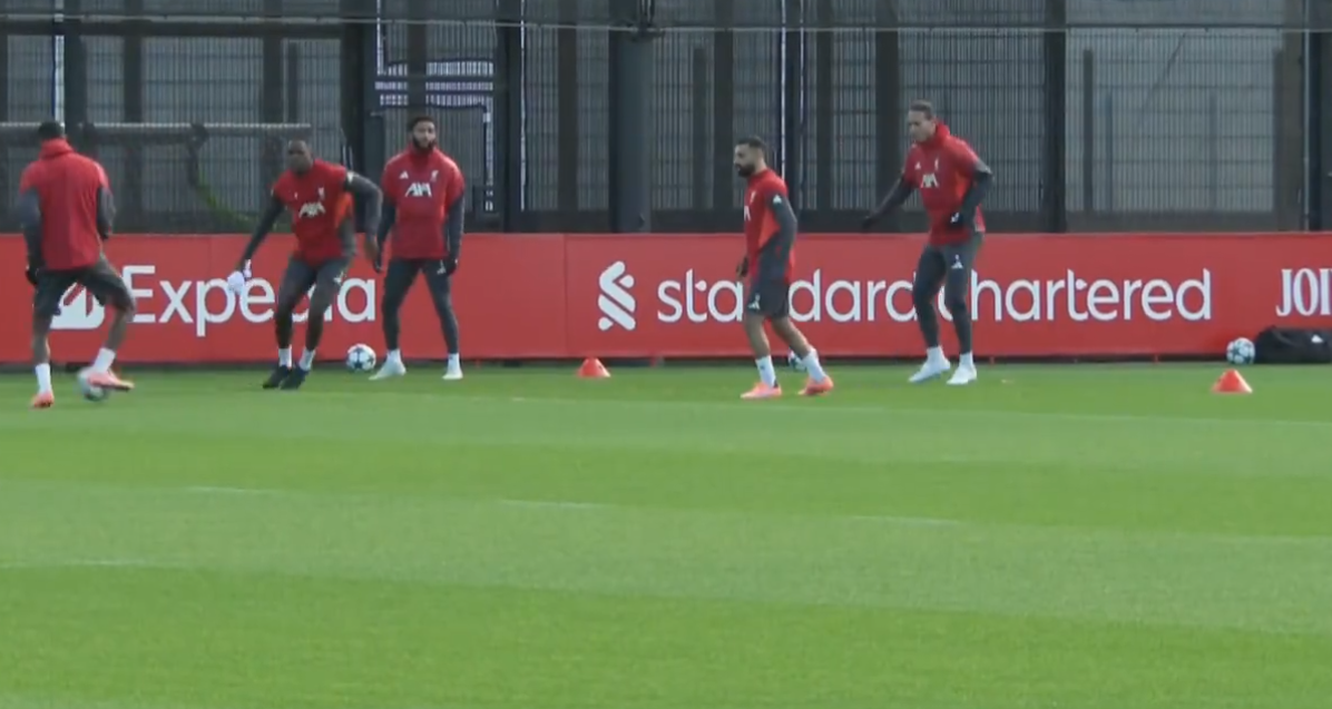 محمد صلاح يظهر في مران ليفربول اليوم على هامش إستعداد الفريق لمواجهة الإنتر في دوري الأبطال