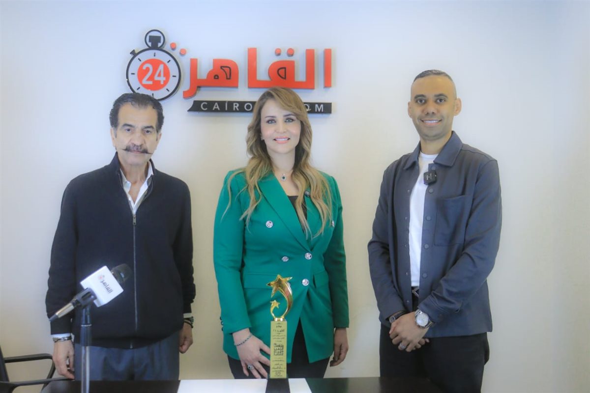 الكاتب الصحفي محمود المملوك والإعلامية داليا المتبولي والكاتب الصحفي عصام شلتوت