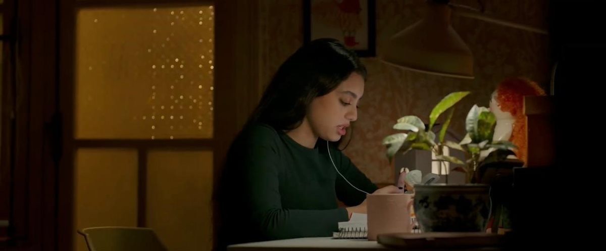 ياسمينا العبد معجبة بـ يوسف رأفت ضمن أحداث الحلقة 2 من مسلسل ميد ترم 