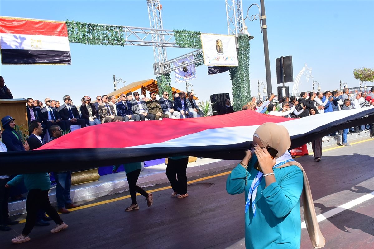 الأقصر تحتفل بعيدها القومي