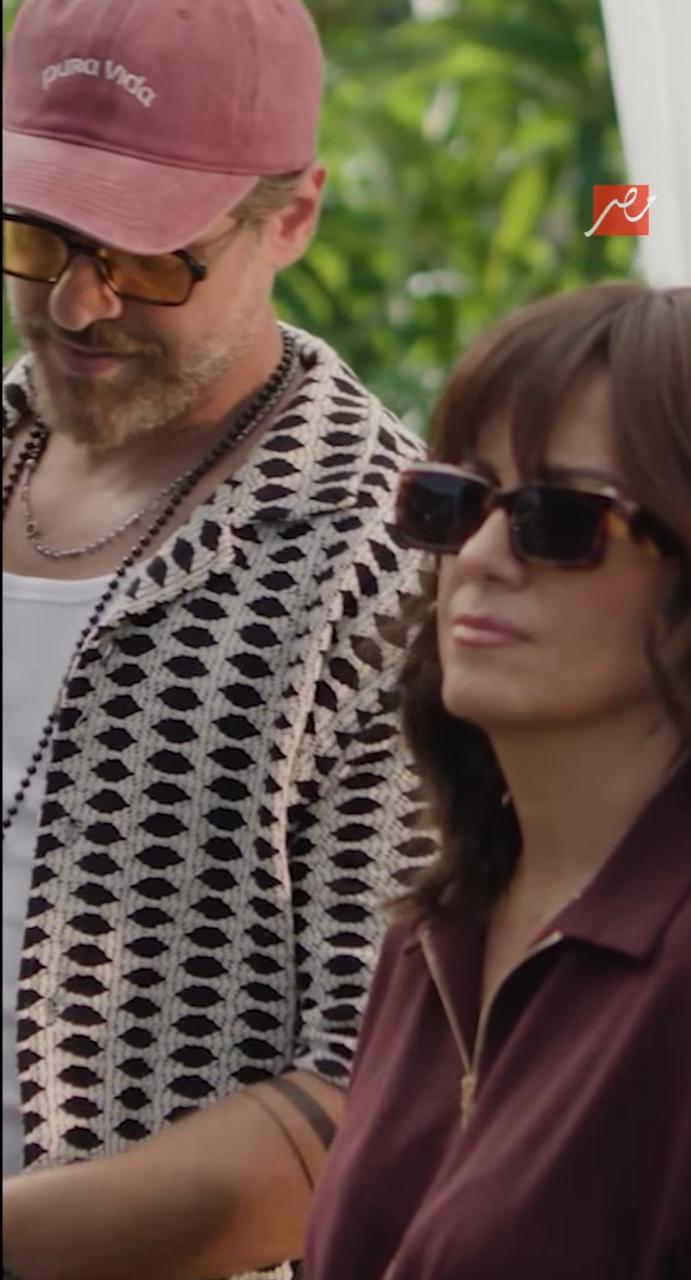 شريف سلامة وريهام عبد الغفور زوجين منفصلين في الإعلان الرسمي بـ سنجل ماذر فاذر