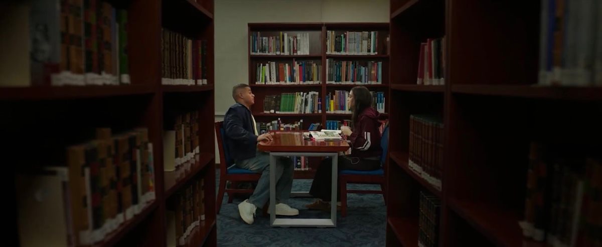 ياسمينا العبد تدخل منطقة الفريند زون من يوسف رأفت في الحلقة 3 من مسلسل ميد تيرم