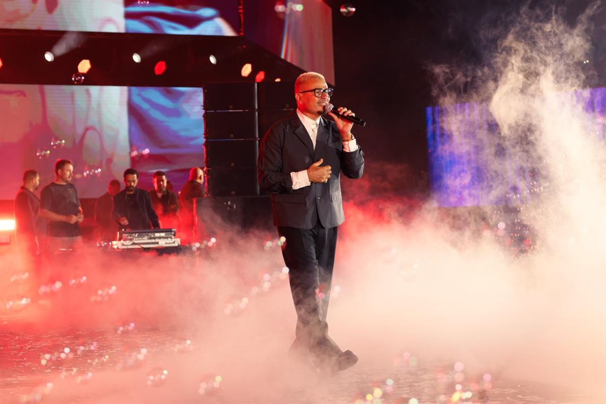 حفل عمرو دياب