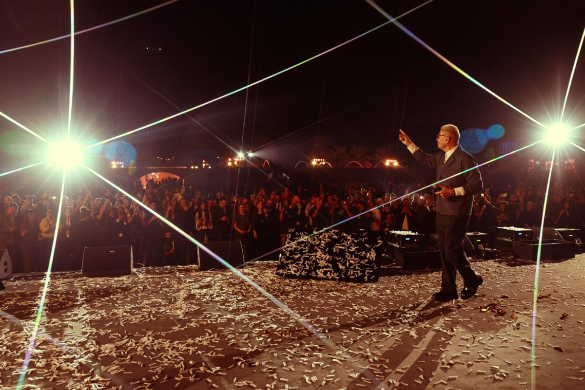 حفل عمرو دياب