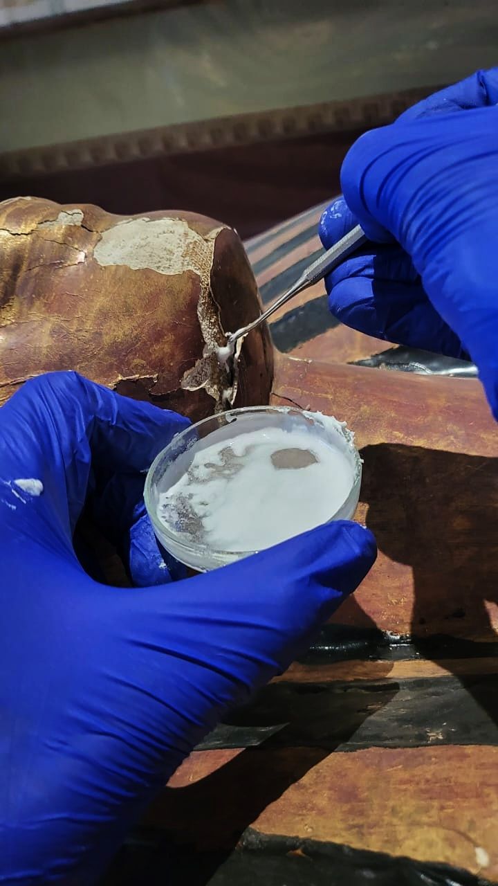  ترميم تابوت يويا الخارجي 