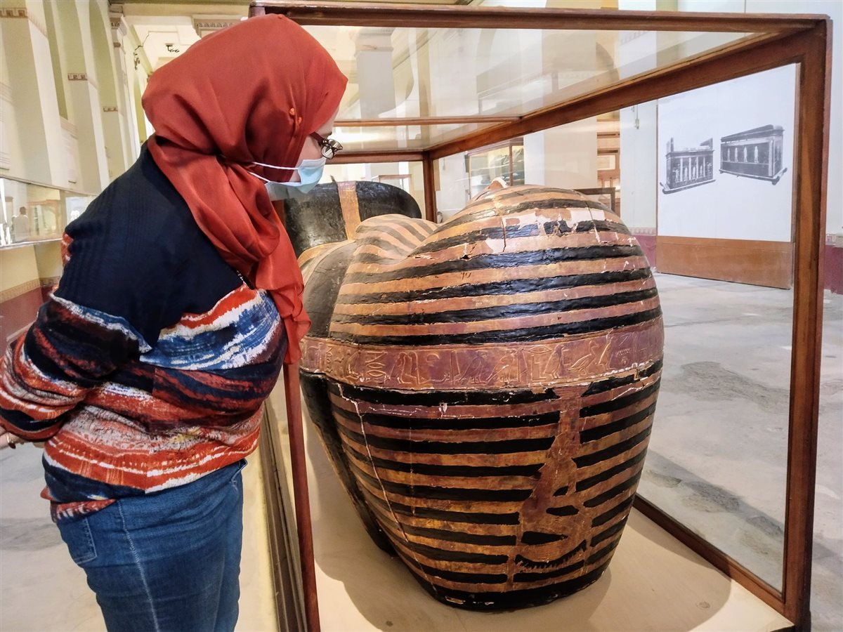  ترميم تابوت يويا الخارجي 