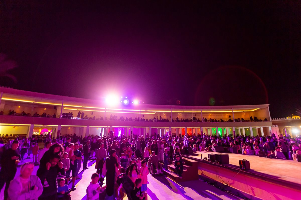 مدينة نيفرلاند الترفيهية 