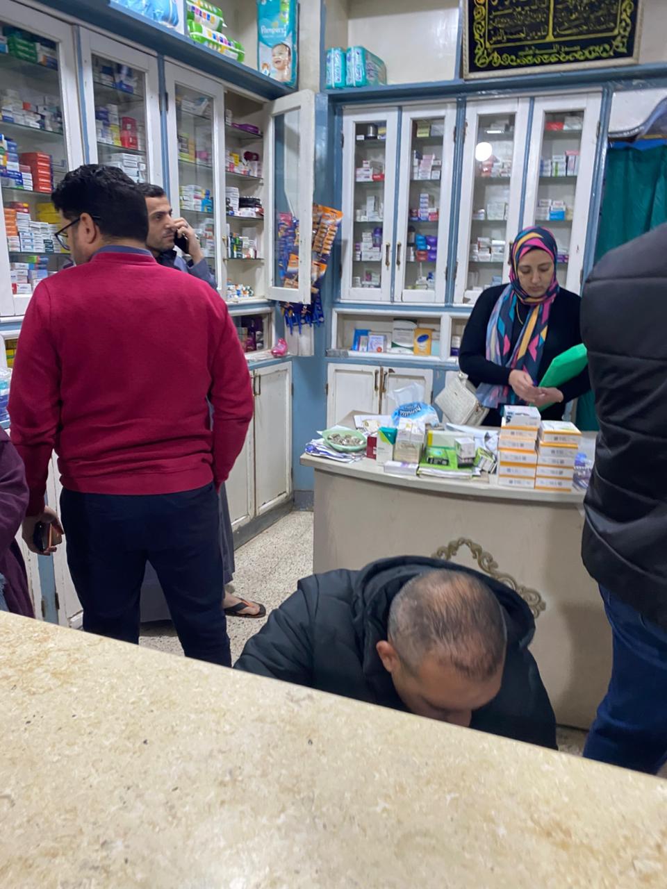 ضبط شاب حاصل علي بكالوريوس تجارة وينتحل صفة طبيب