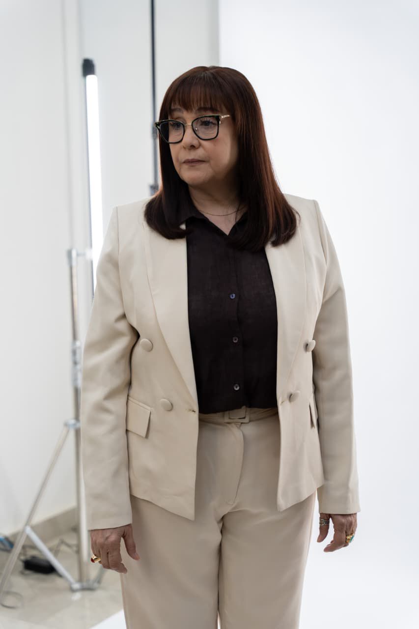 الفنانة شيرين