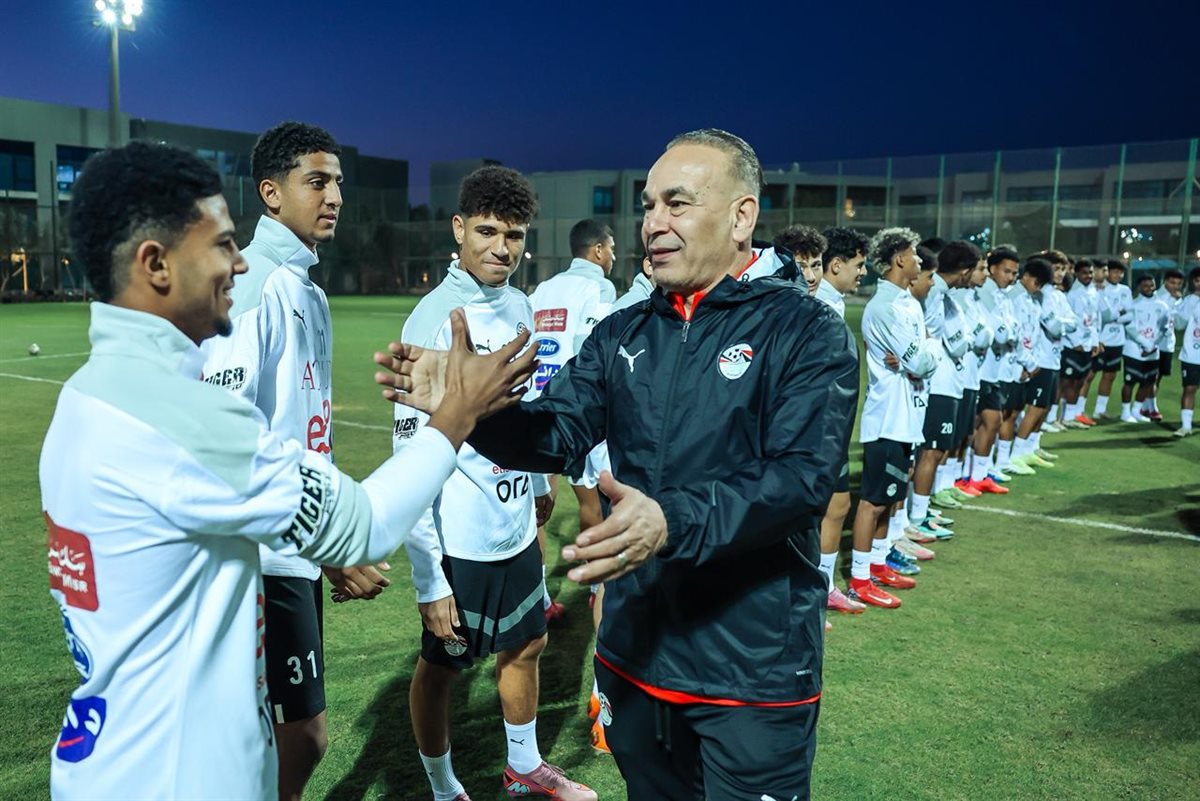 حسام حسن وإبراهيم حسن يزوران معسكر منتخب مصر مواليد 2007