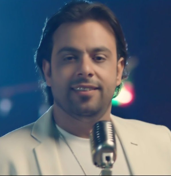 <strong>أحمد صلاح</strong>