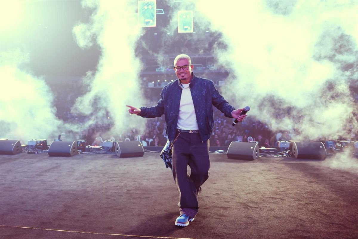 حفل عمرو دياب