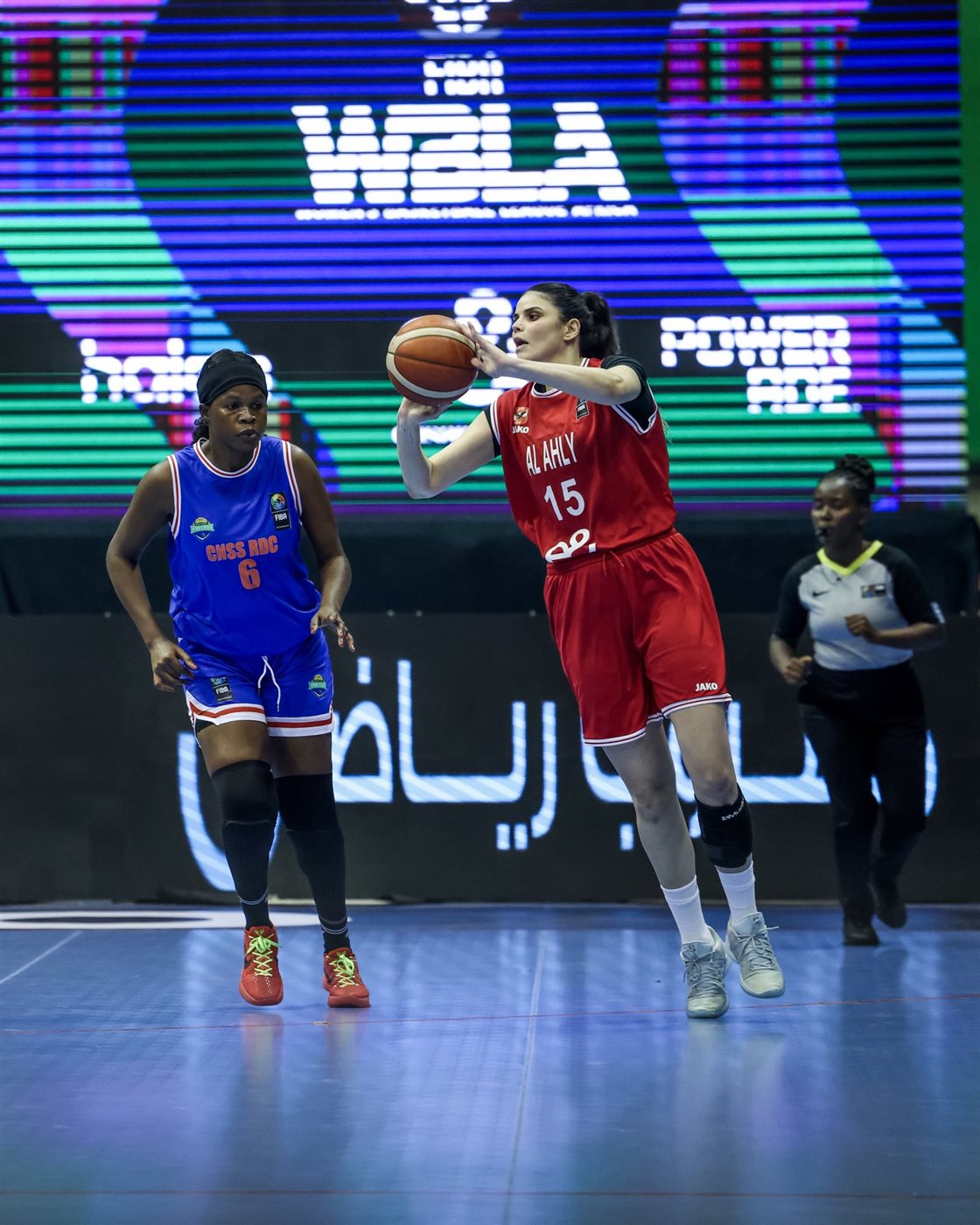 <strong>سلة الأهلي يفوز على سي إن إس إس الكونغولي ويتأهل لنصف النهائي بطولة إفريقيا سيدات</strong>