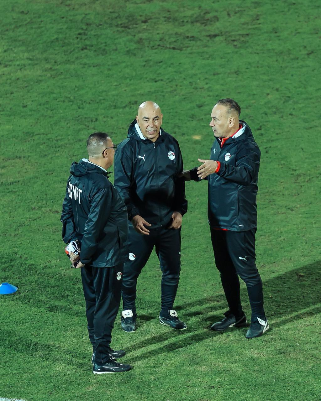 <strong>مران منتخب مصر </strong>