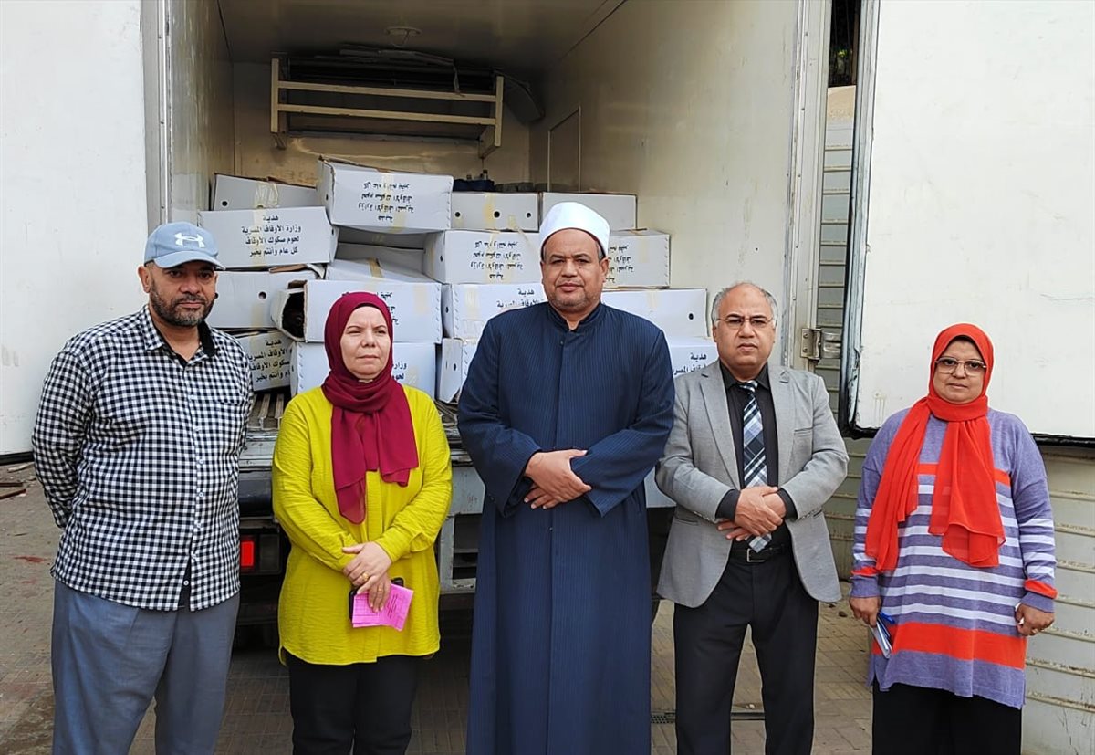 <strong>الأوقاف توزع طنين من لحوم صكوك الأضاحي</strong>