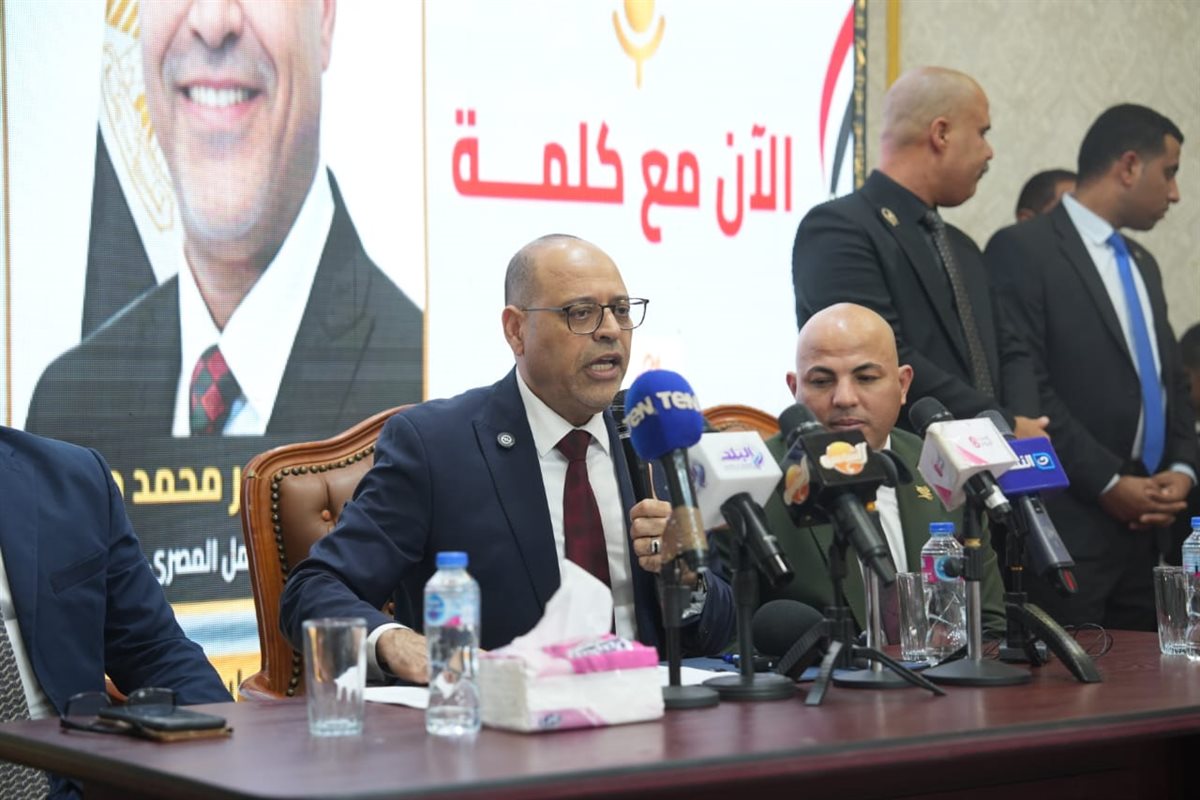 وزير العمل محمد جبران