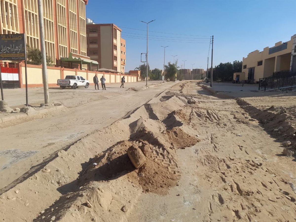 رئيس مدينة الطود يتابع أعمال رفع كفاءة الطرق والتجميل