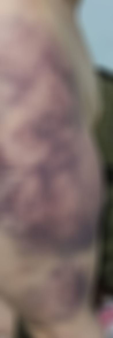 زوج يعتدي بالضرب على زوجته بالفيوم