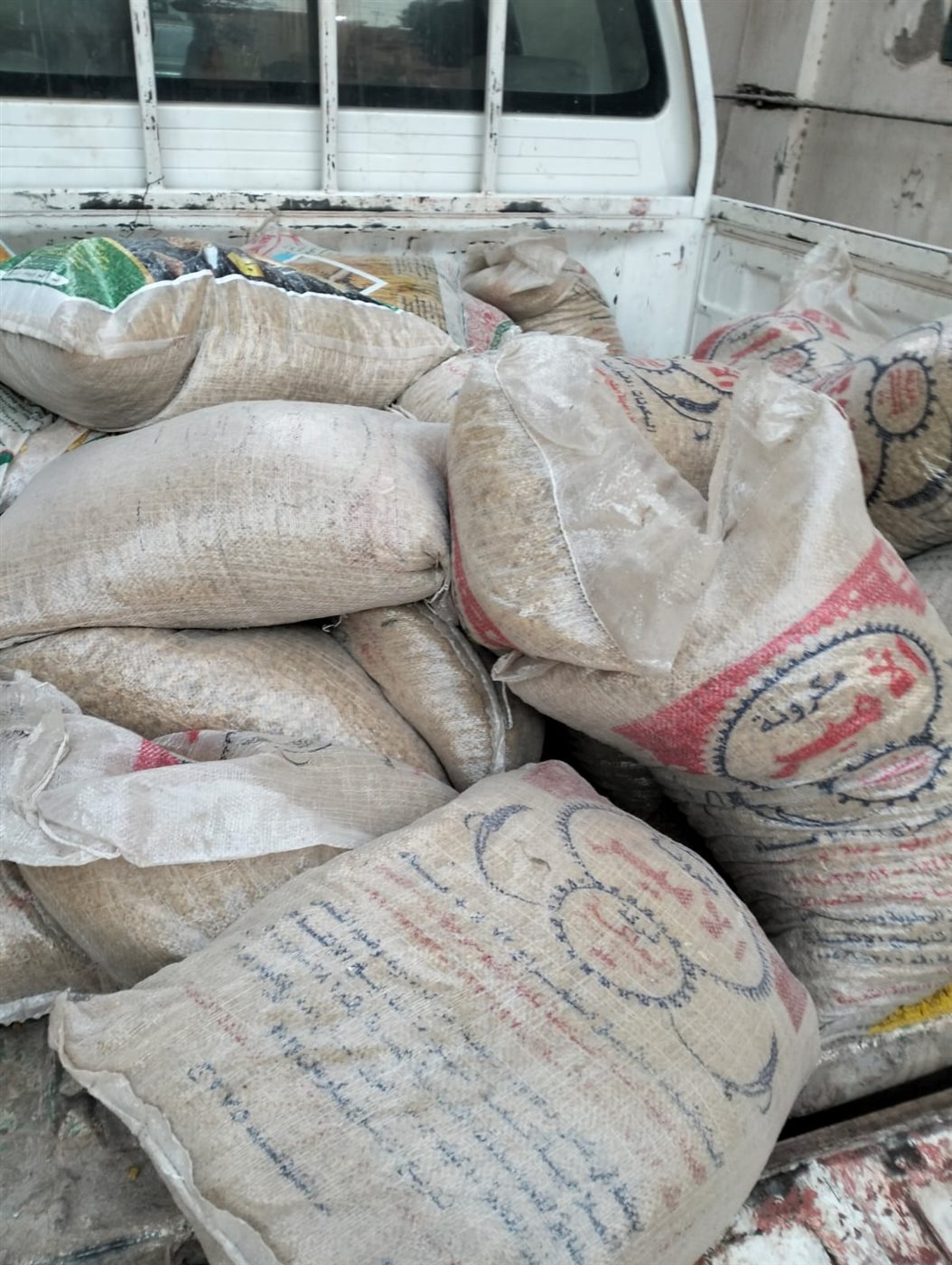 تموين الفيوم يضبط 81 مخالفة تموينية متنوعة وضبط كميات من الدقيق المدعم والسلع منتهية الصلاحية