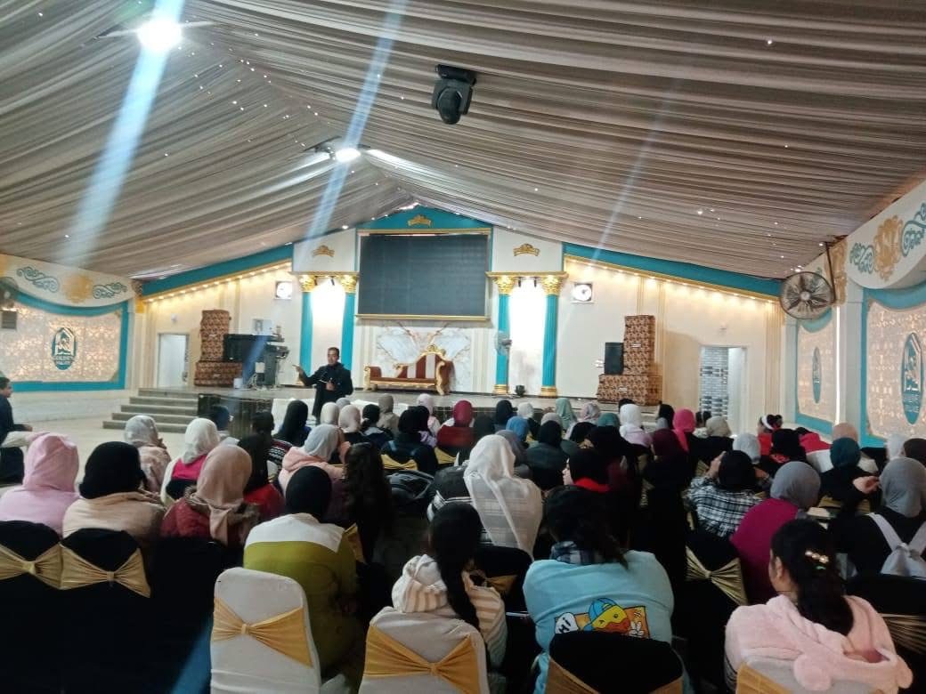 القوافل التعليمية بالأقصر