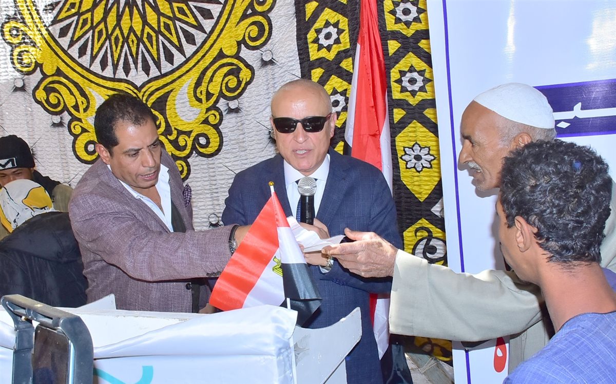 محافظ الأقصر يفتتح مشروعات تنموية جديدة بالأقصر