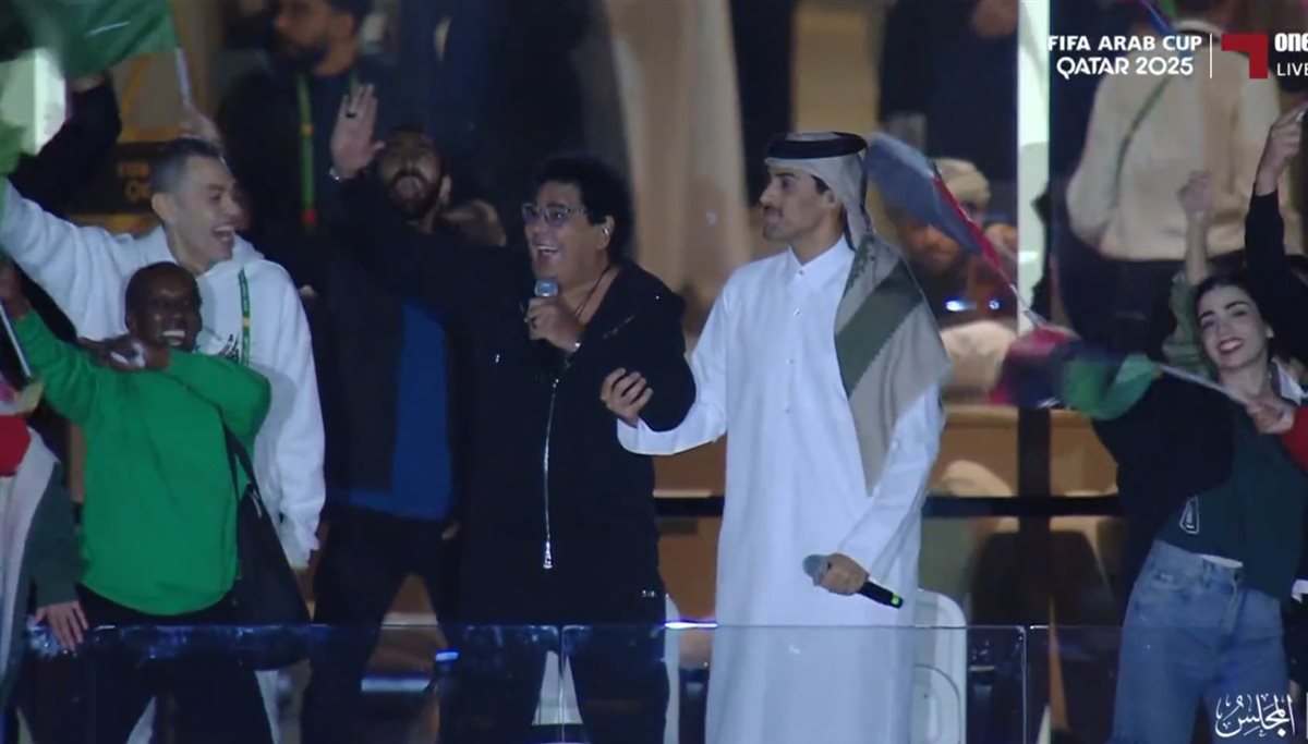 محمد منير يشارك بالغناء في حفل ختام كأس العرب القطر 2025