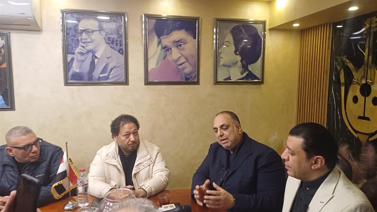 نقابة الموسيقيين تُجري قرعة العمرة لأعضائها وأصحاب المعاشات بحضور مصطفى كامل