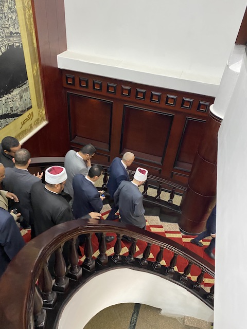 محافظ الأقصر يصحب وزير الأوقاف حتى باب السيارة