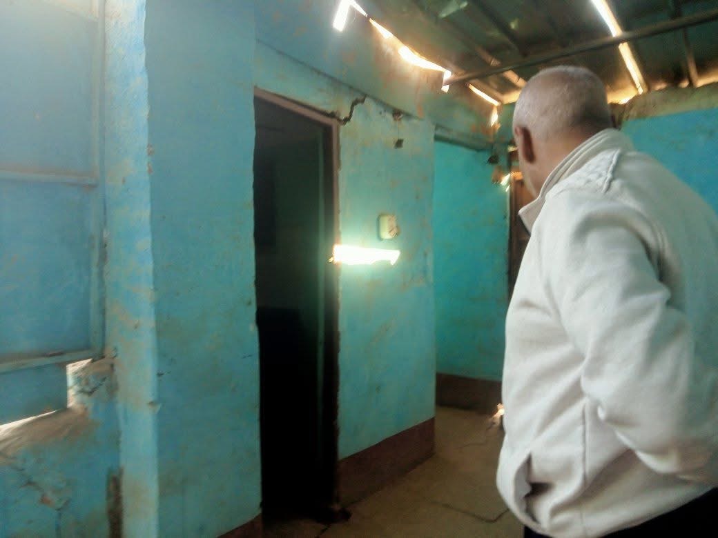 وكيل وزارة الزراعة بالأقصر يتفقد منازل الأهالي بالدير&nbsp;