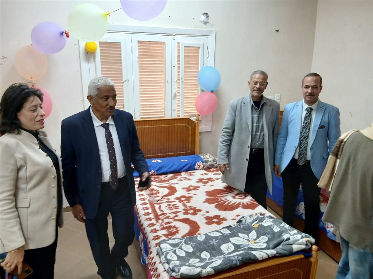 وكيل تضامن سوهاج يزور مؤسسة البنين بحي الكوثر