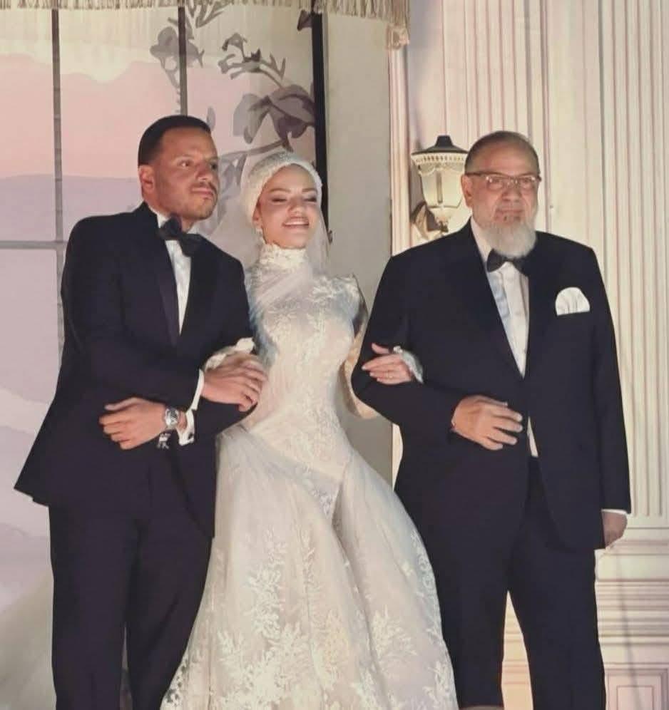 المحامي منتصر الزيات يحتفل بزفاف نجلته