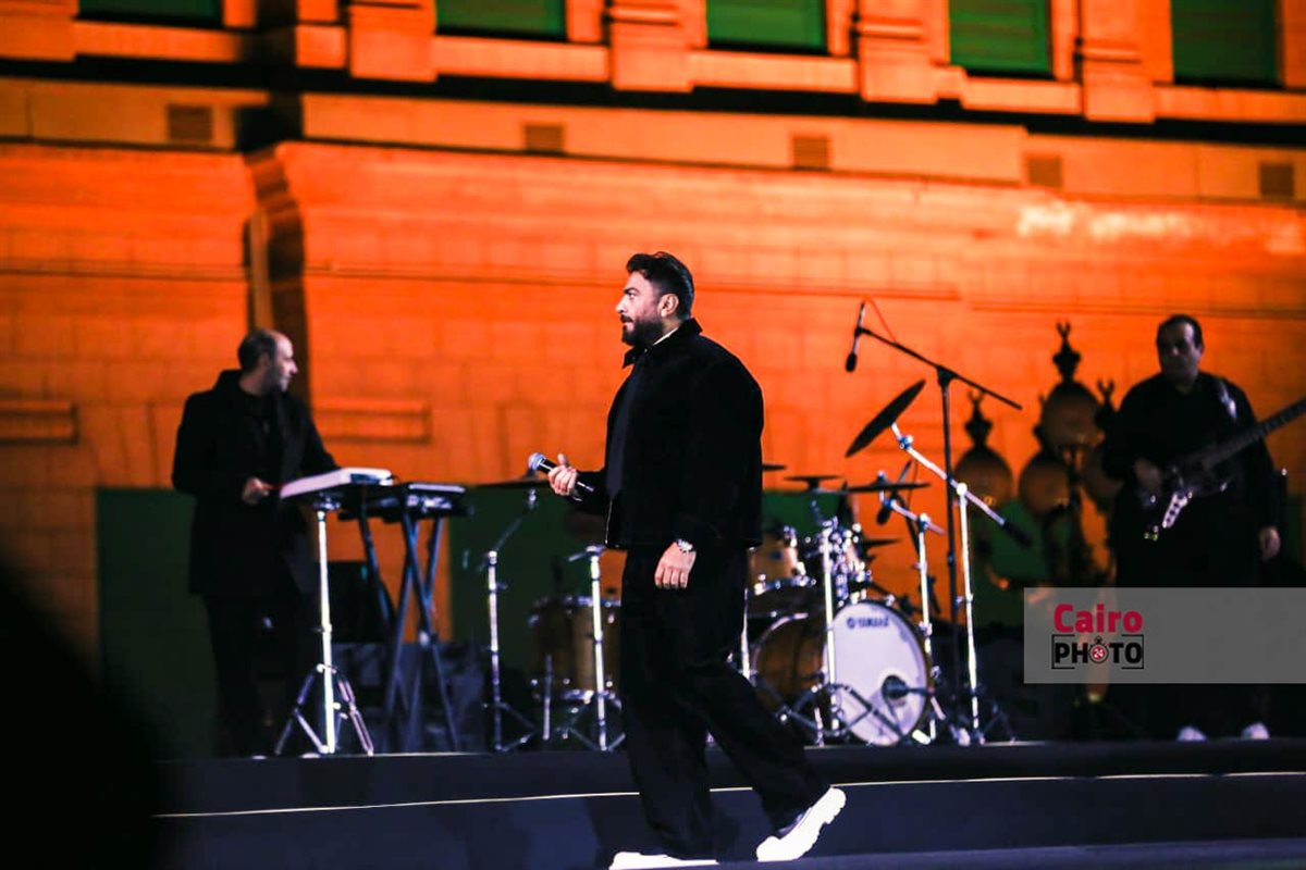 بعد إتمام شفاءه.. تامر حسني يشعل أجواء حفل راعي مصر بقصر عابدين