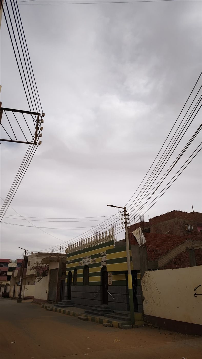 سحب كثيفة تغطي سماء الوادي الجديد