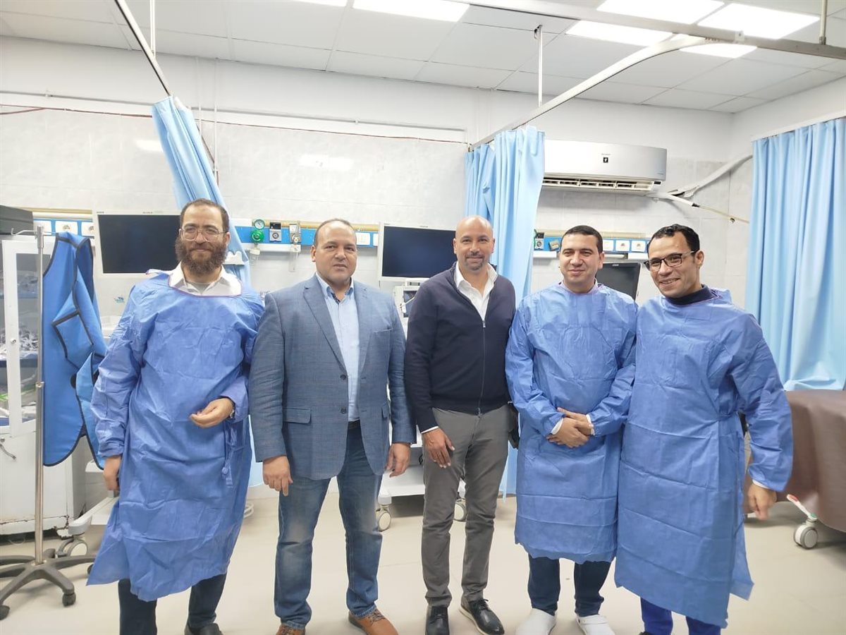 فريق طبي بمستشفى سيد جلال الجامعي بطب الأزهر&nbsp;