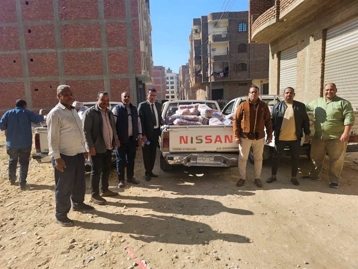 ضبط 3950 كيس مكرونة مدعمة بالأقصر