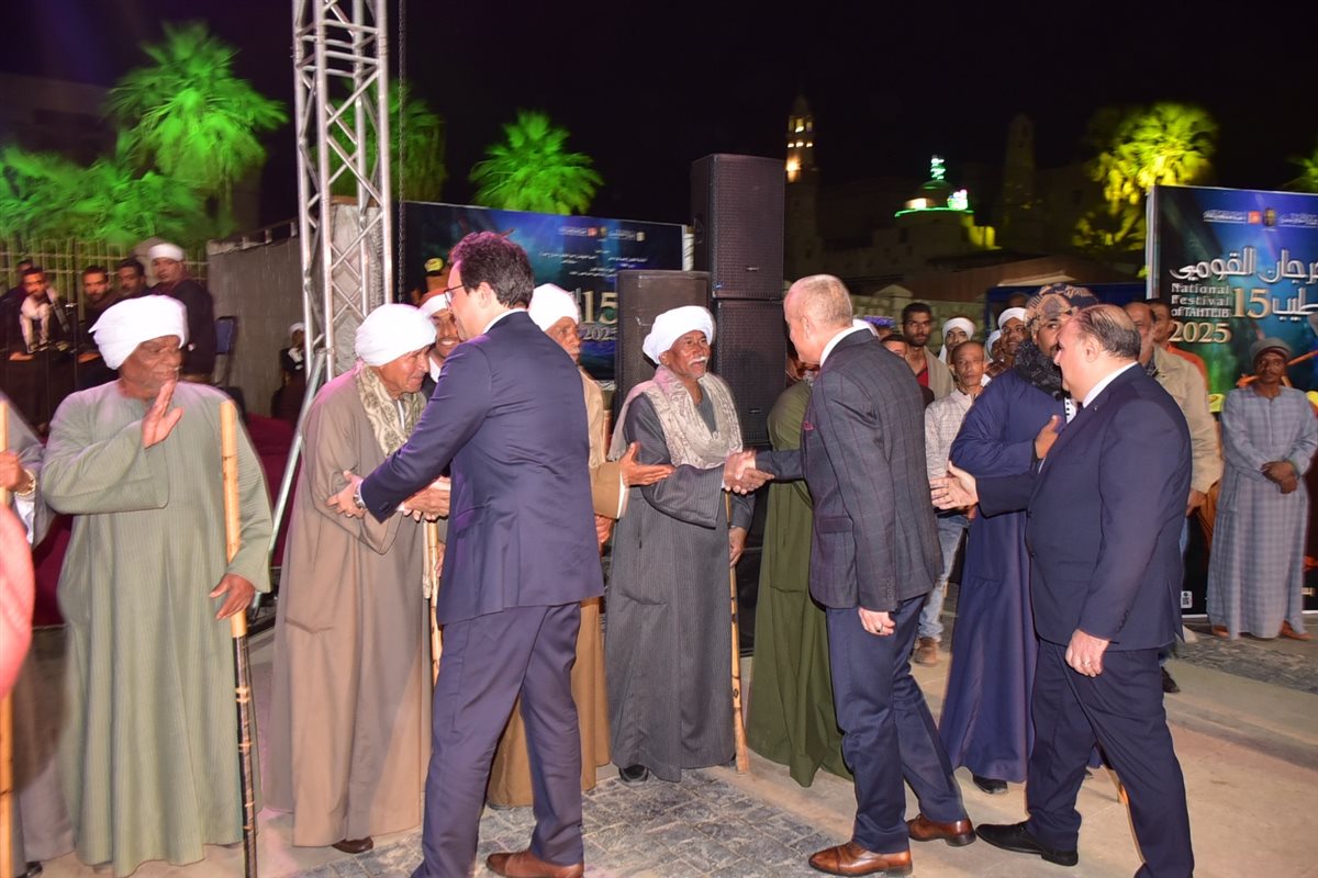 وزير الثقافة ومحافظ الأقصر يشهدان ختام التحطيب&nbsp;