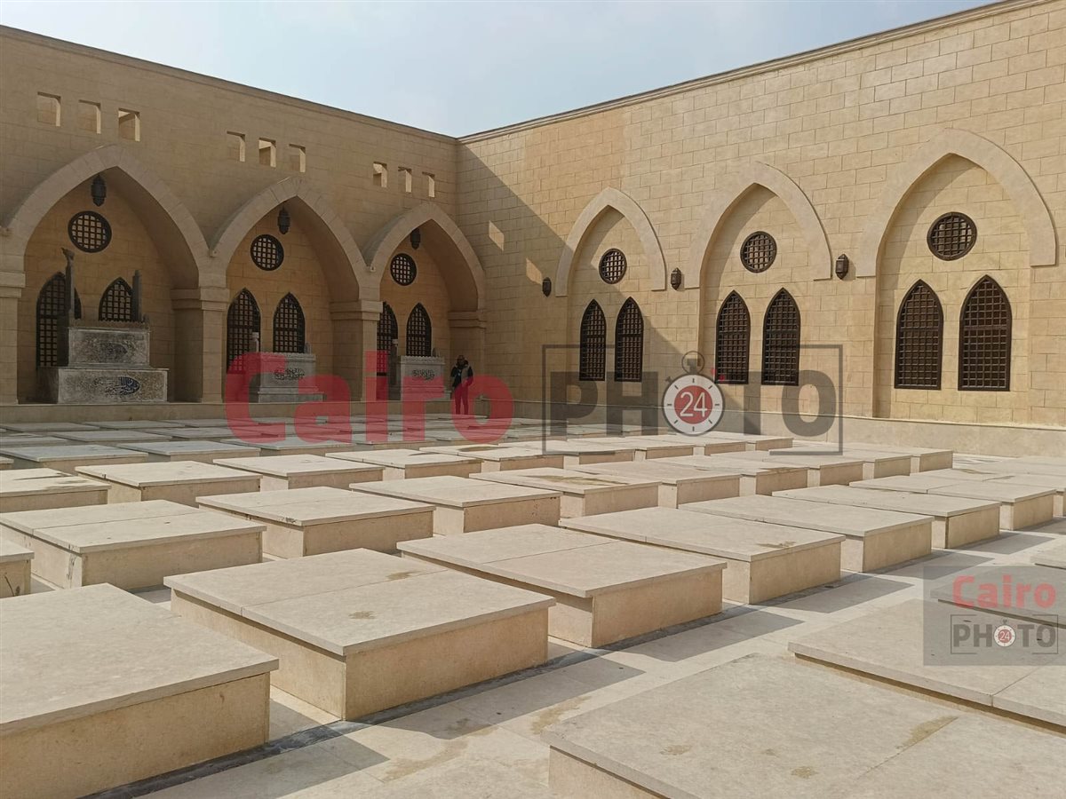 مقابر الخالدين