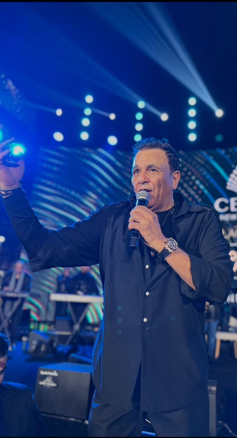 <strong>محمد فؤاد ومصطفى حجاج يشعلان أضخم حفلات الكريمساس</strong>