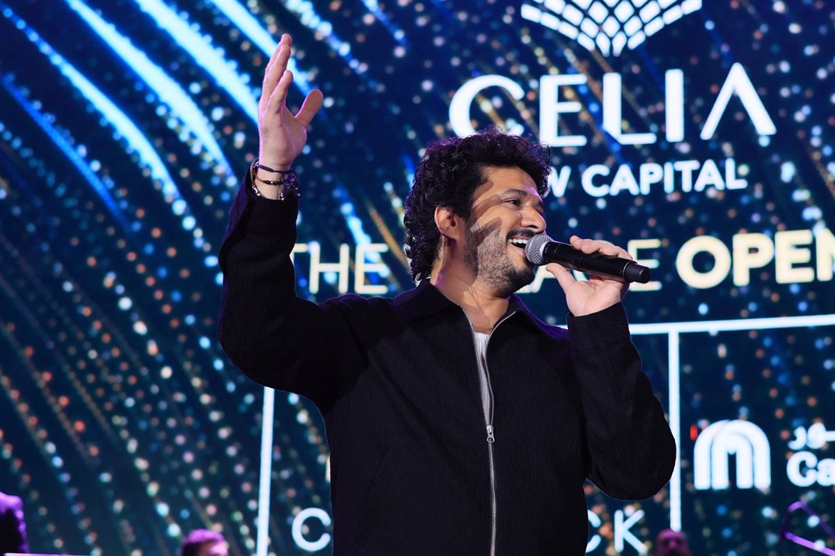 <strong>محمد فؤاد ومصطفى حجاج يشعلان أضخم حفلات الكريمساس</strong>