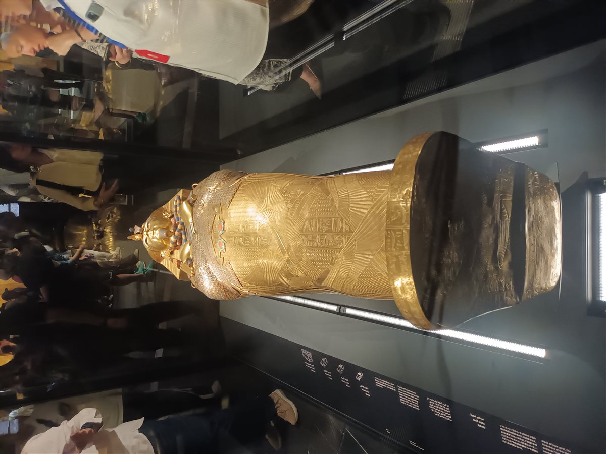 التابوت الذهبي للملك توت عنخ آمون&nbsp;