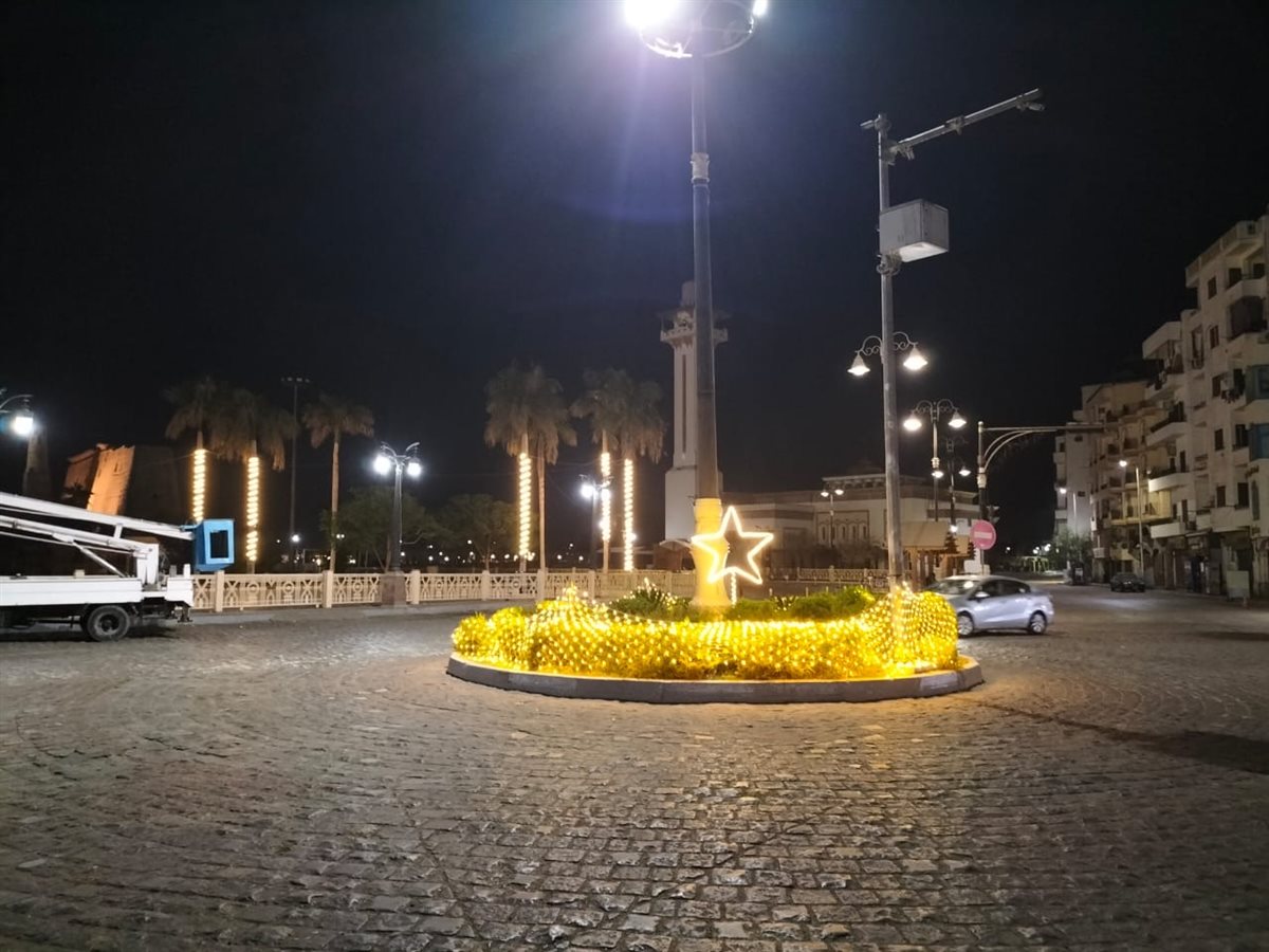 الأقصر تتزين للعام الجديد