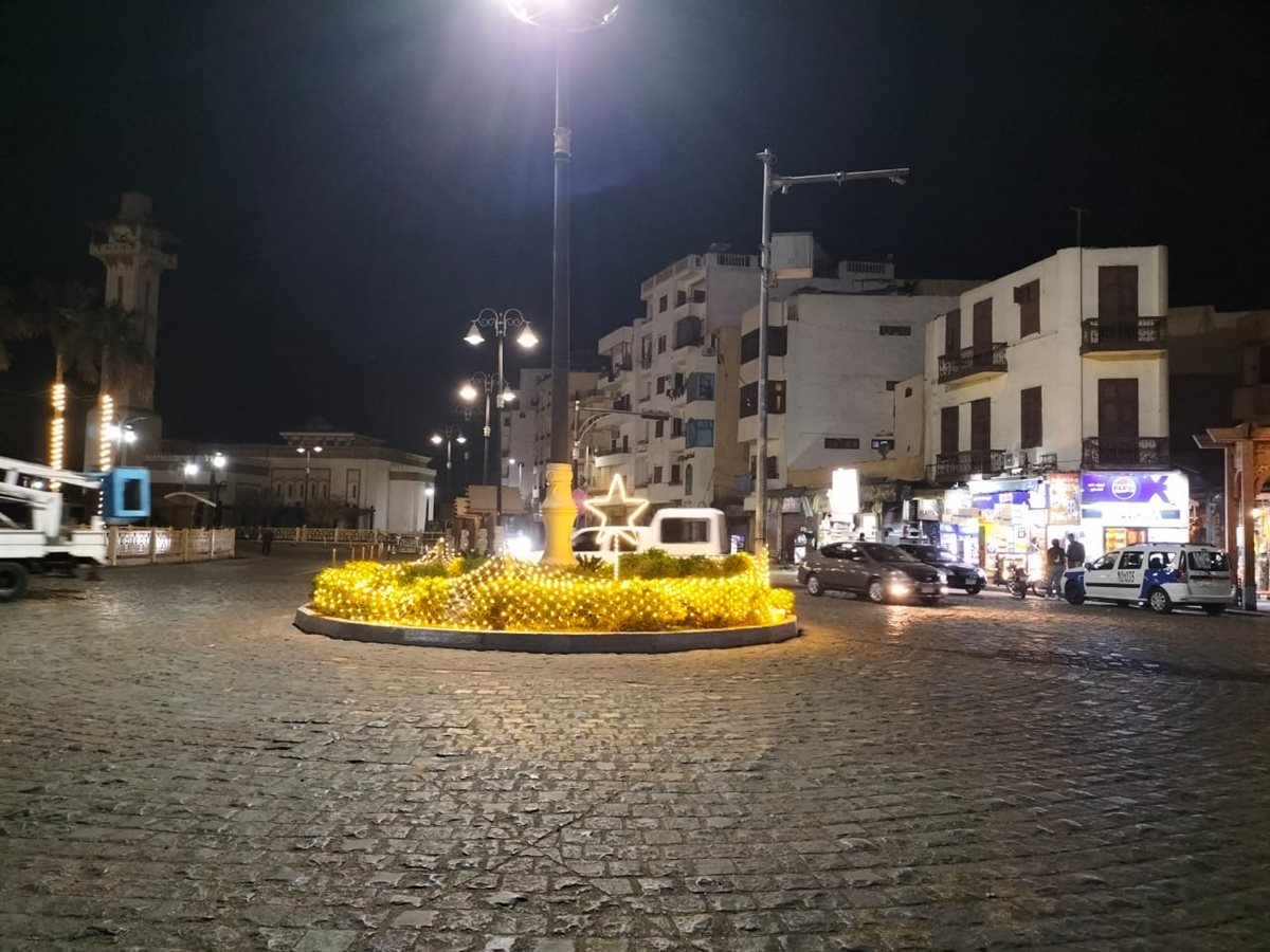 الأقصر تتزين للعام الجديد